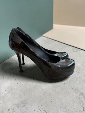 SAINT LAURENT Tribtoo Black Patent Leather Platform Heels Size 40.5 / US 10.5